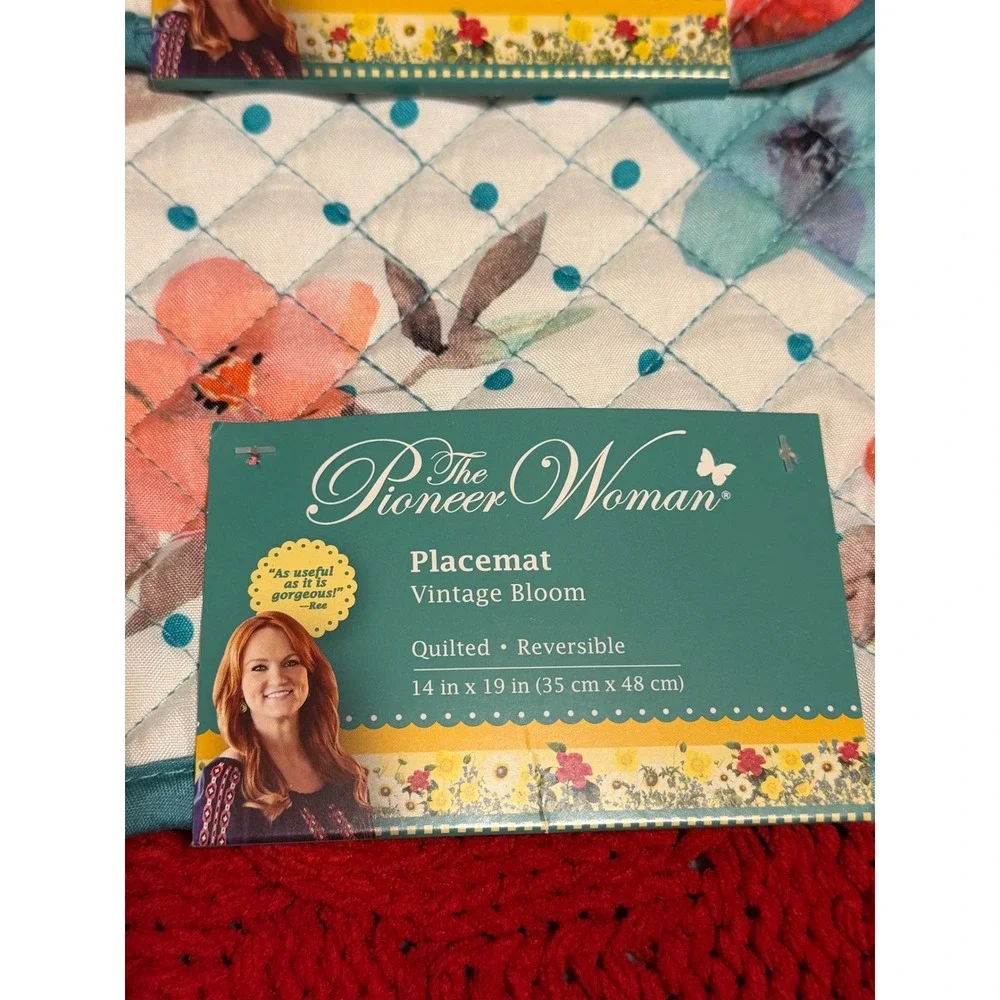 The Pioneer Woman red geometric measurements